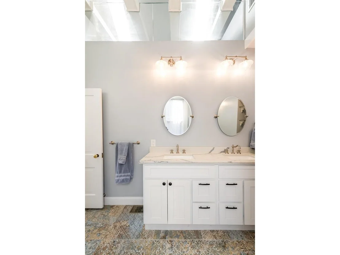 Photo of 3349 Bryant St