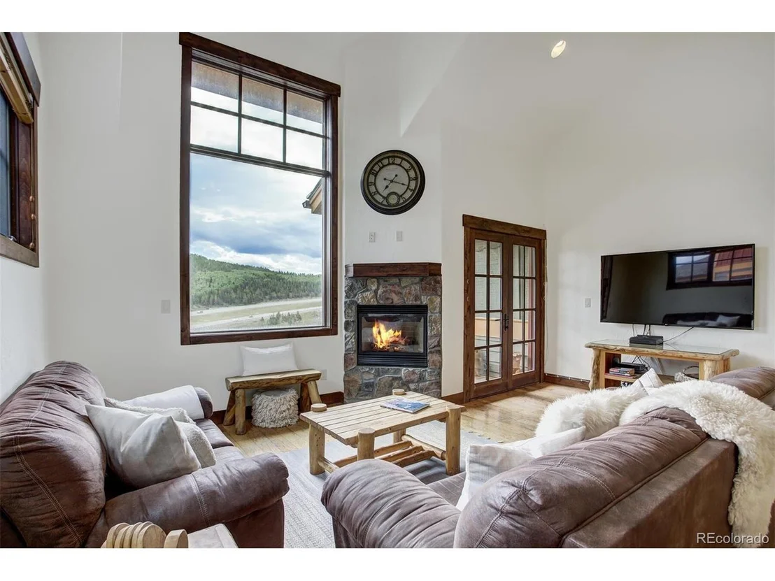 Photo of Unit D at 40 County Road 1293 Rd