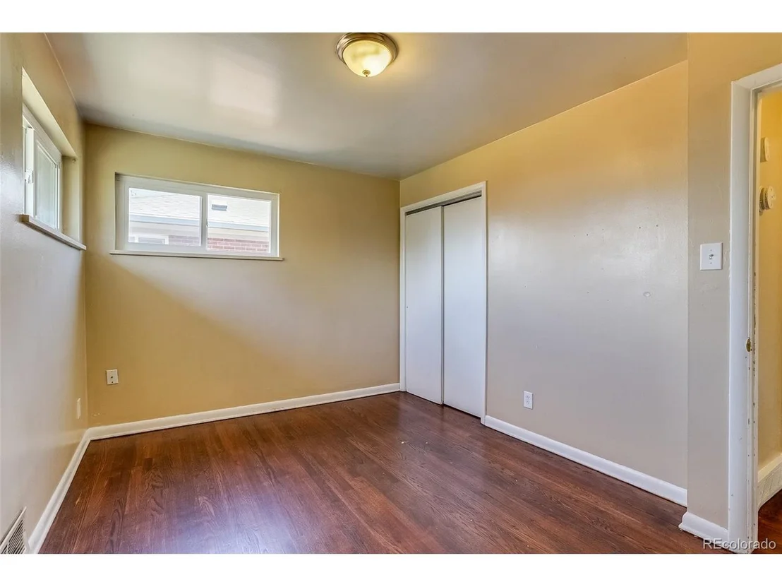 Photo of 3685 Jasmine St