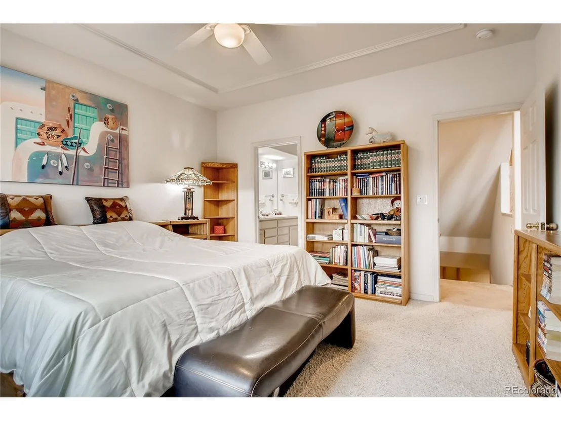 Photo of Unit B at 3325 W 111th Loop