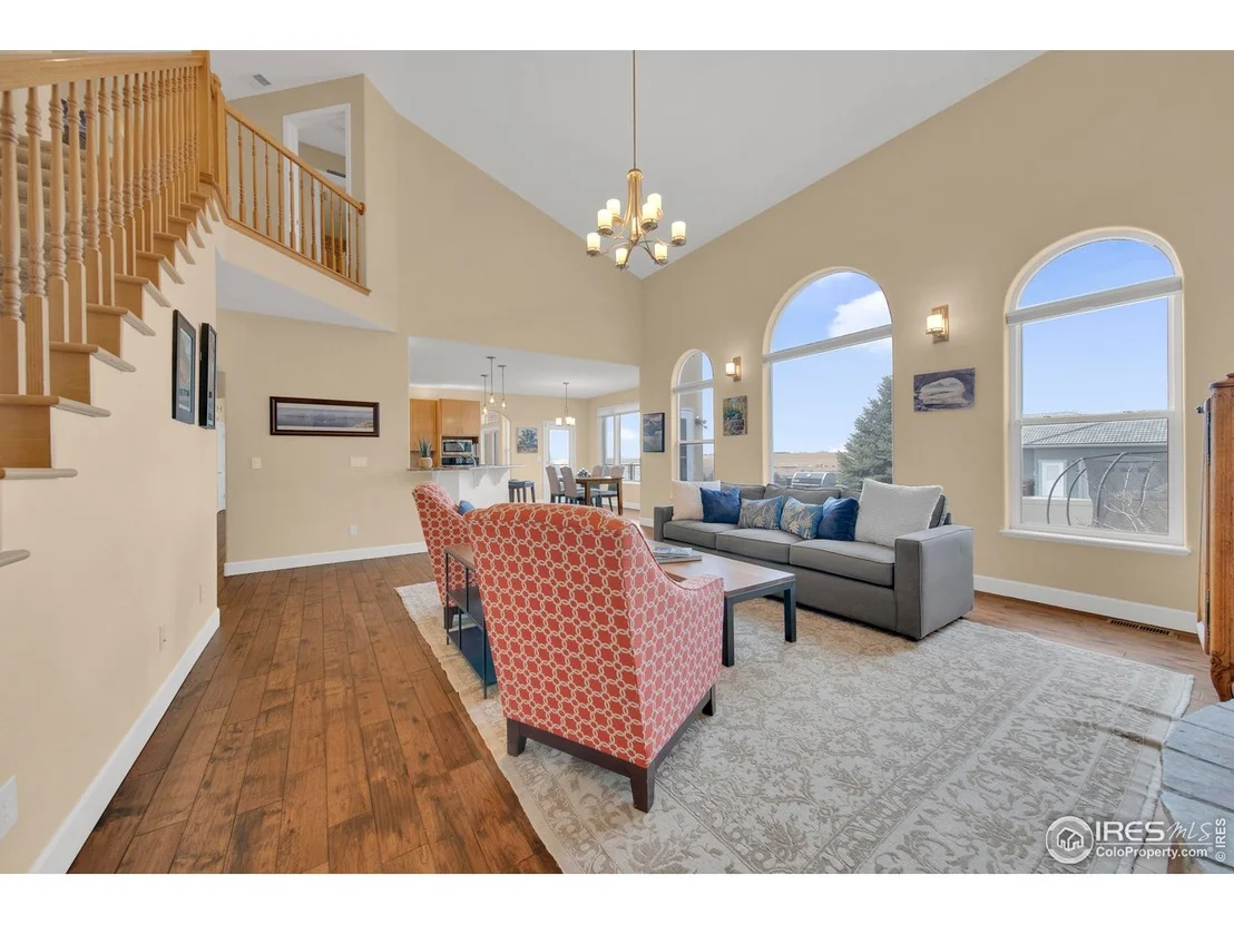 Photo of 63 Lakeview Cir