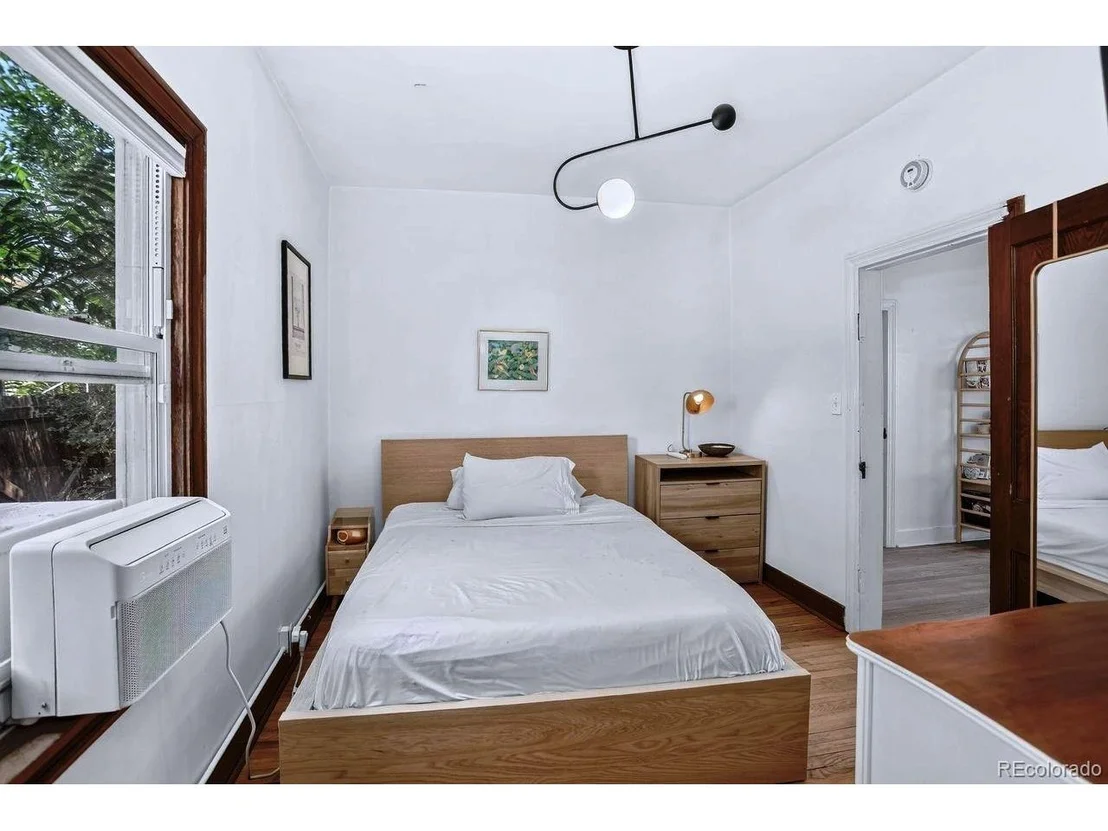 Photo of 4644 High St