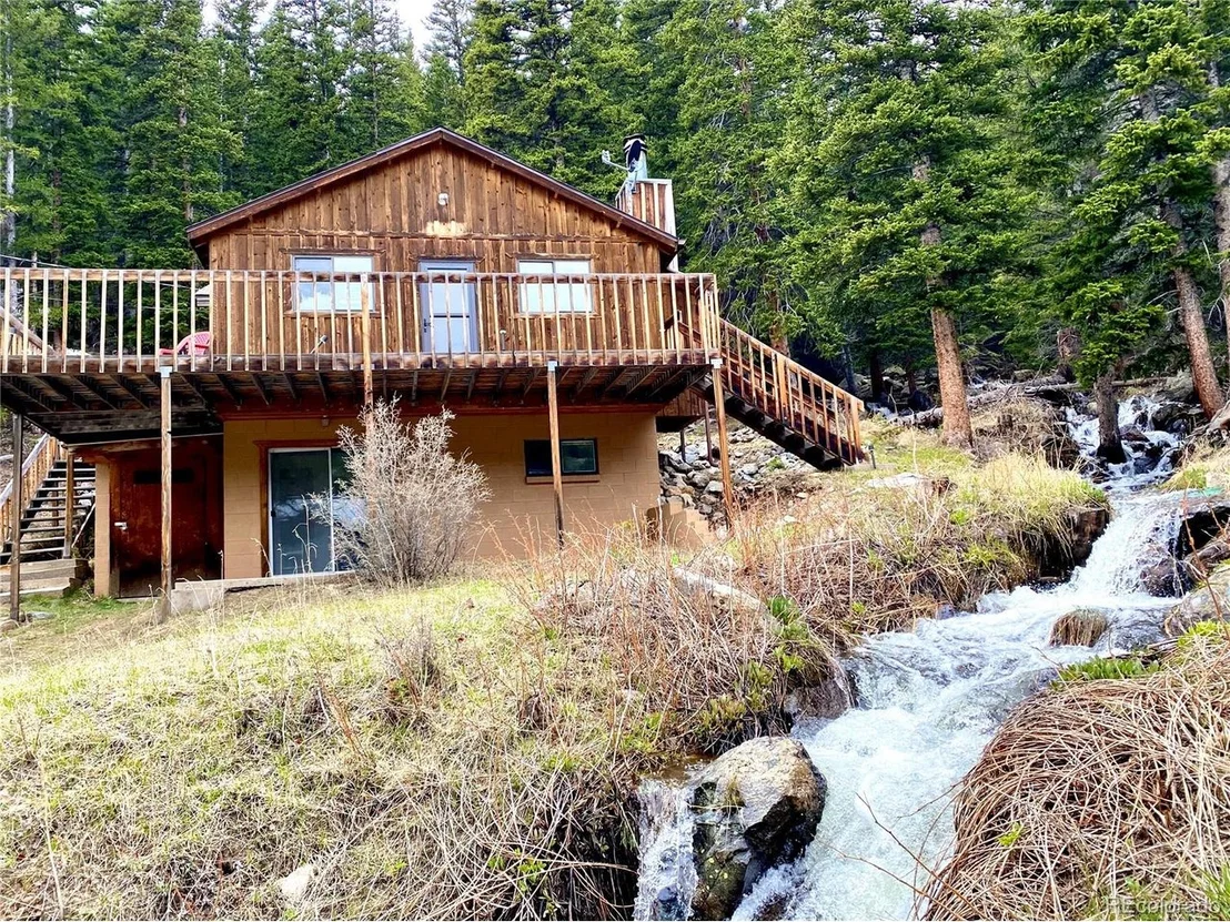 Photo of 9283 Fall River Rd