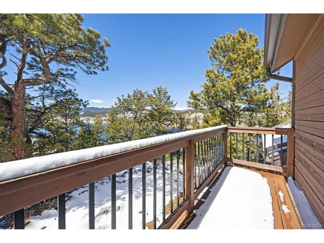 Photo of 253 Alpine Dr