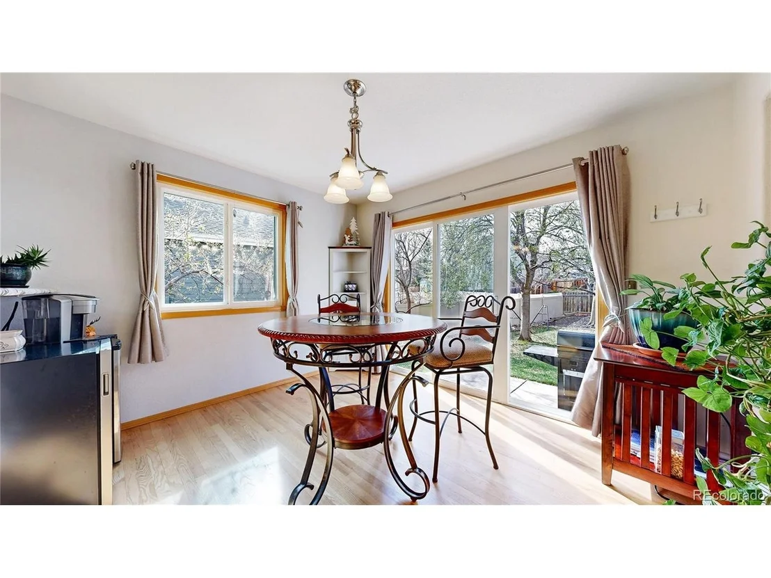 Photo of 549 Arrowhead Dr