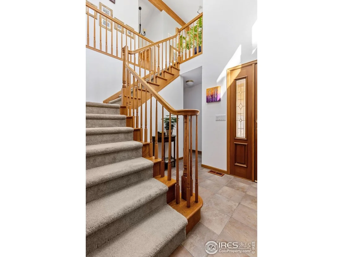 Photo of 82 Grove Ct