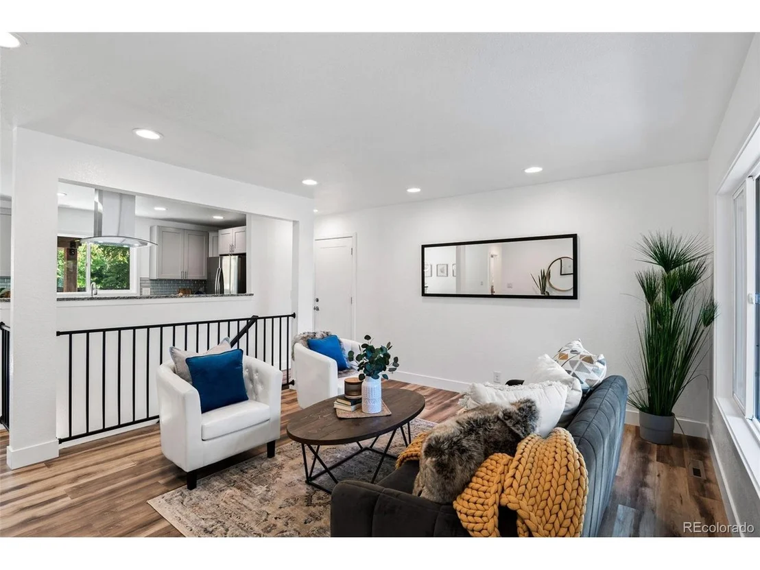 Photo of 2225 Floral Dr