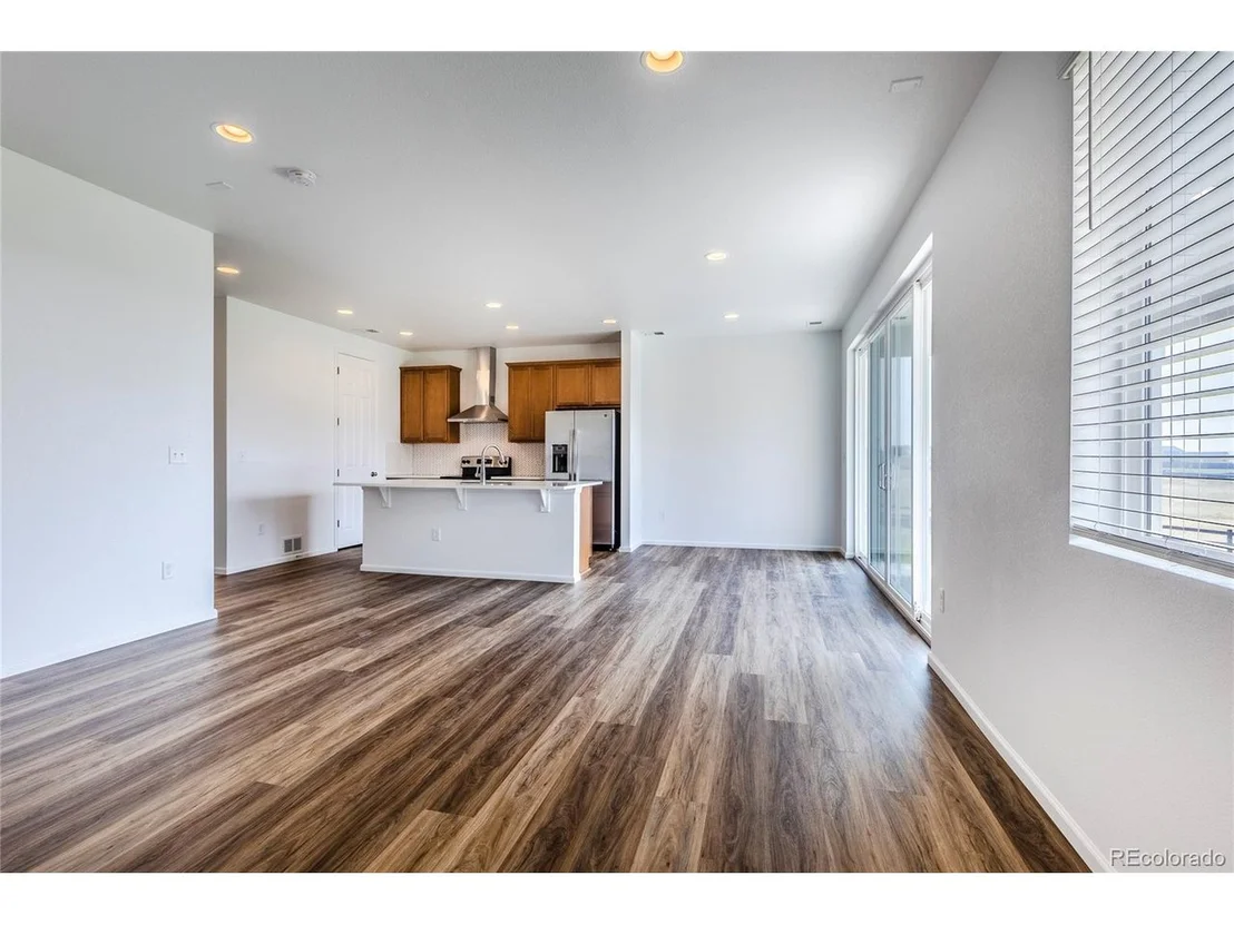 Photo of 965 N Undergrove Way