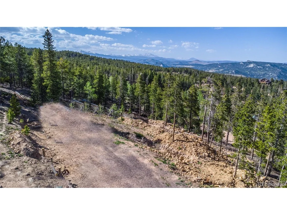 Photo of 739 Divide View Dr