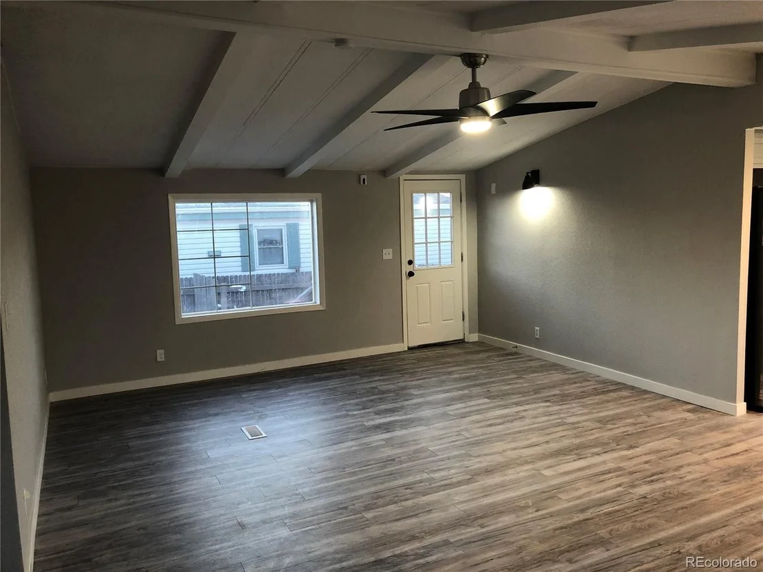 Photo of 107 Jackson Dr