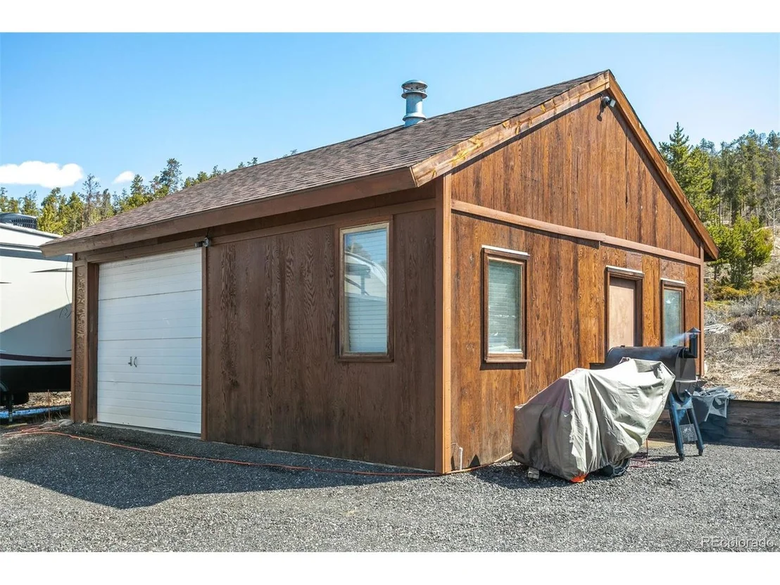 Photo of 457 G Rd