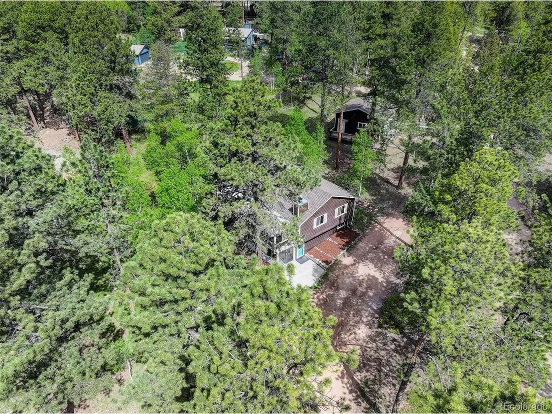 Photo of 11135 Kennedy Ave