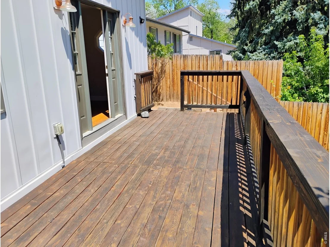 Photo of 217 5th Ave