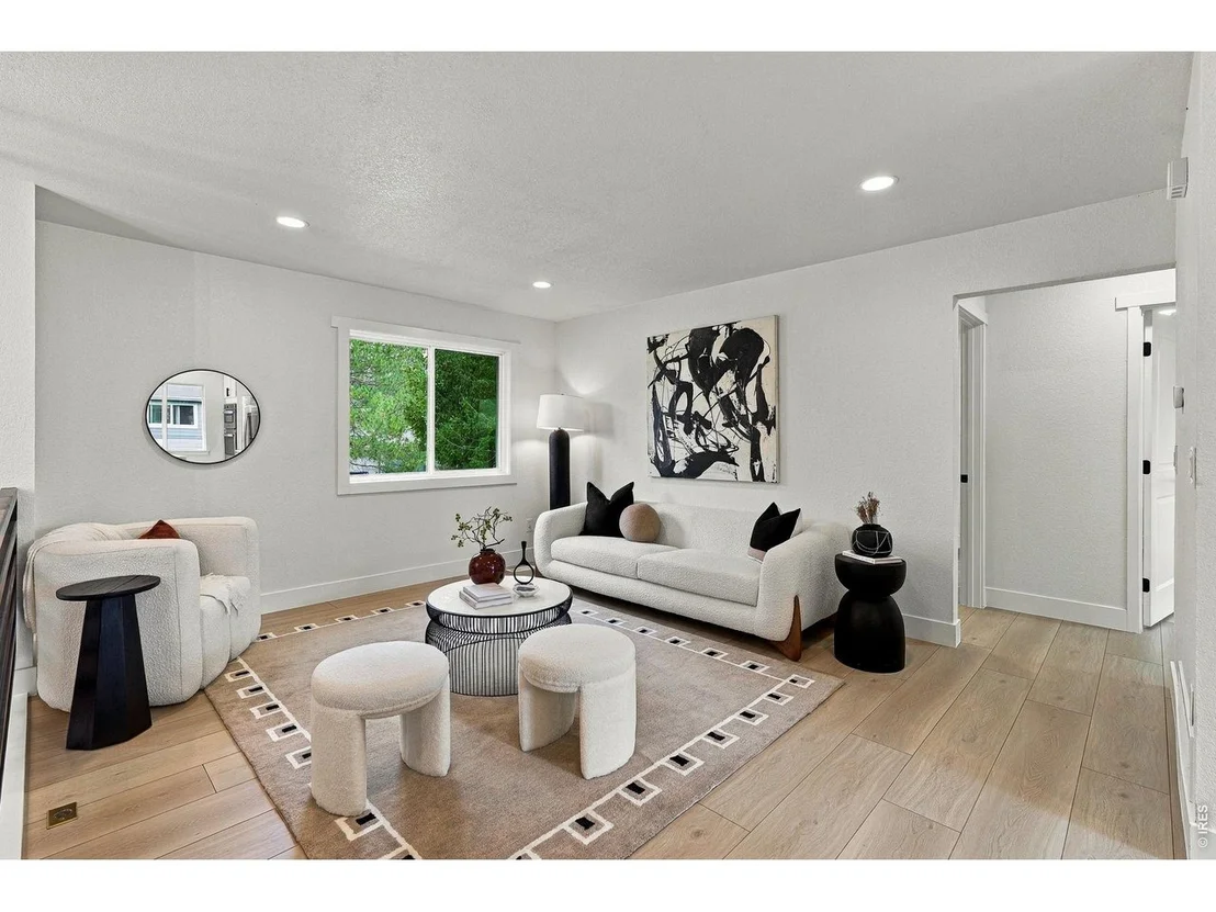 Photo of 113 Sandler Dr
