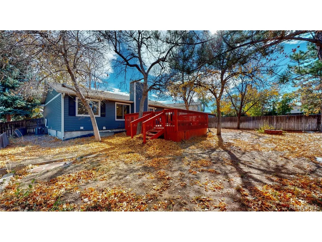 Photo of 11819 Birch Dr