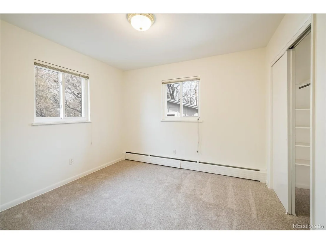 Photo of 350 Auburn St