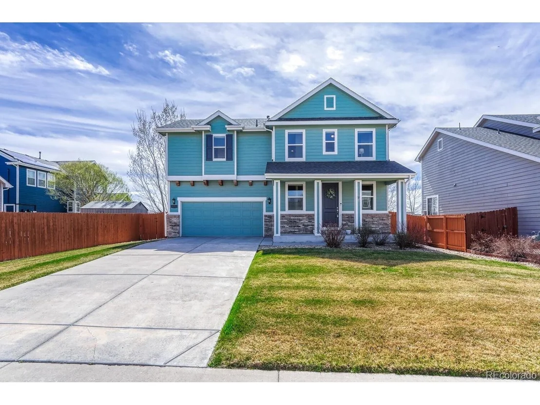 Photo of 490 Dukes Way