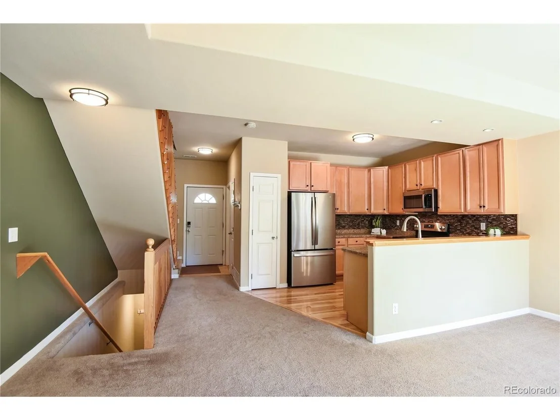 Photo of Unit B at 305 Virginia Rd