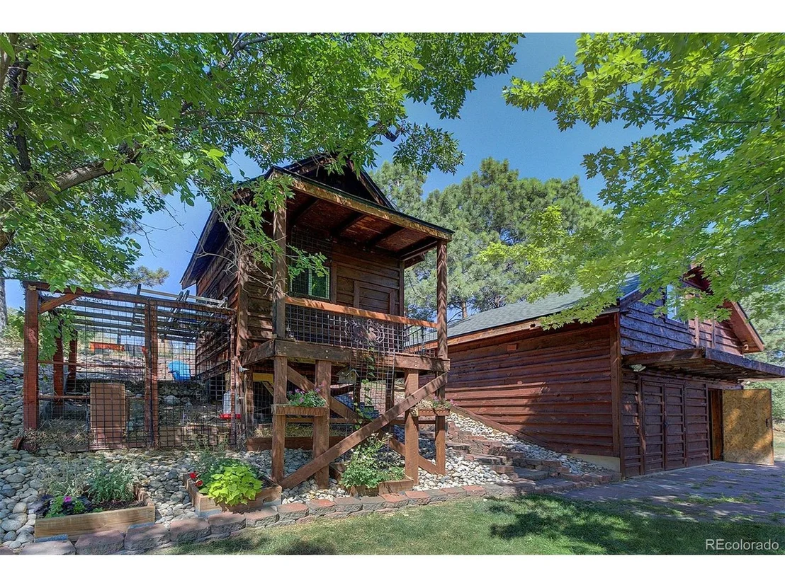 Photo of 5090 Pine Ridge Dr