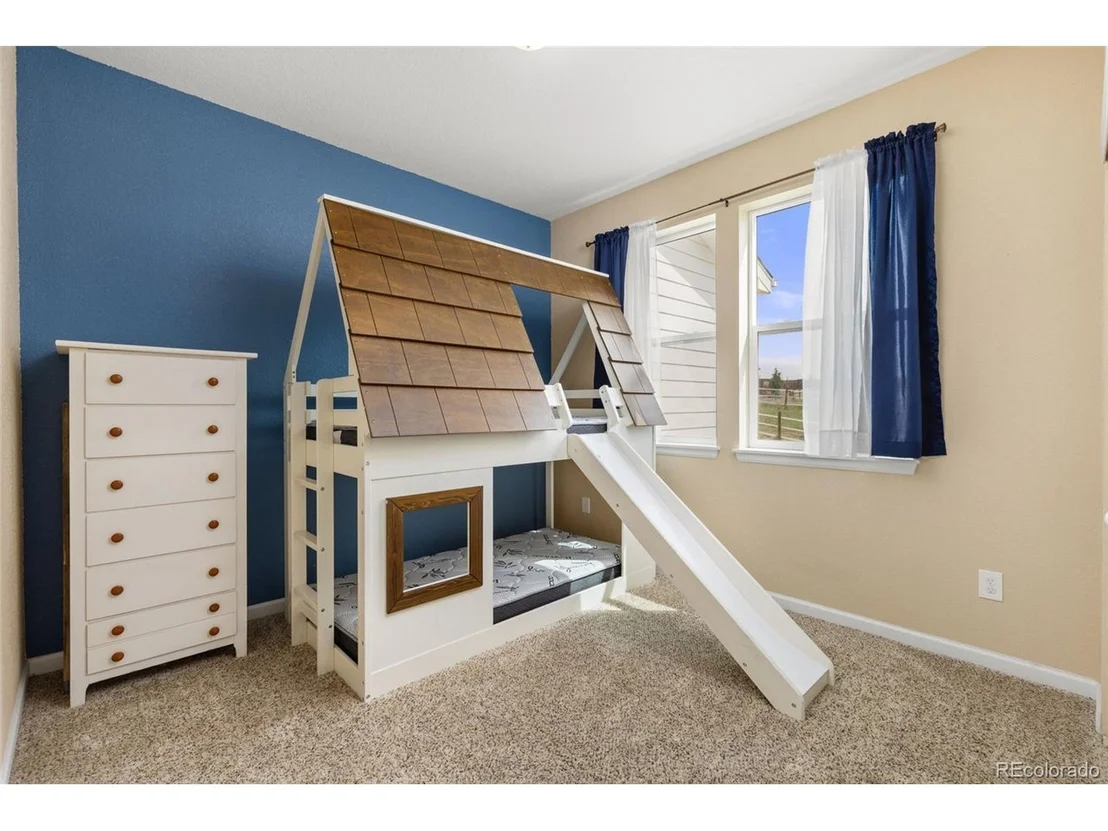 Photo of 1419 4th Pl