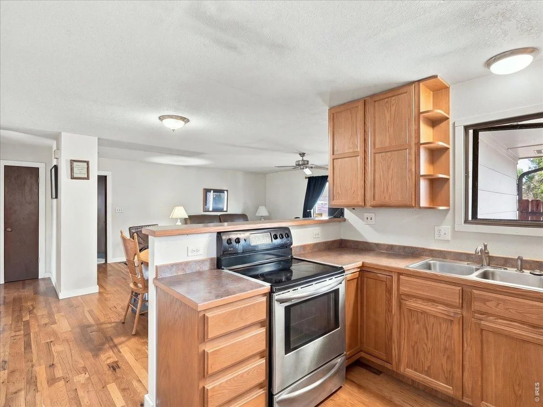 Photo of 11 Rochester Dr