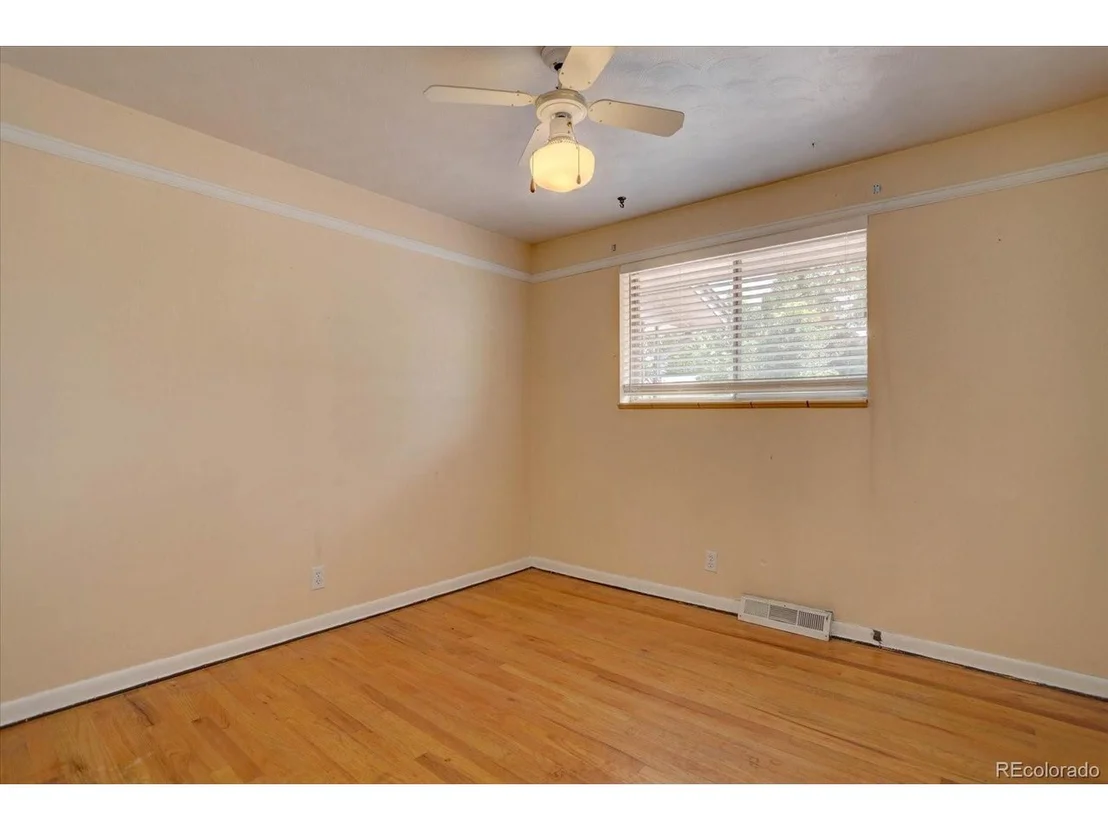Photo of 9145 Grandview Ave