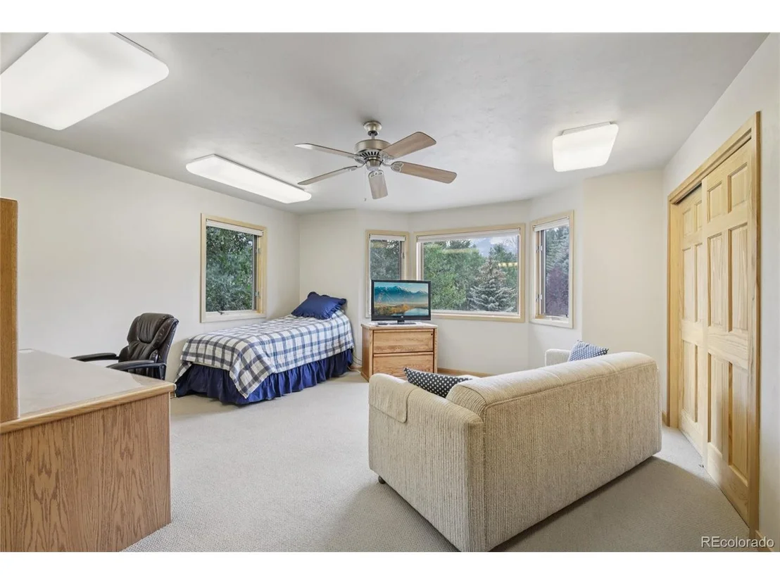 Photo of 1545 Legend Lake Cir
