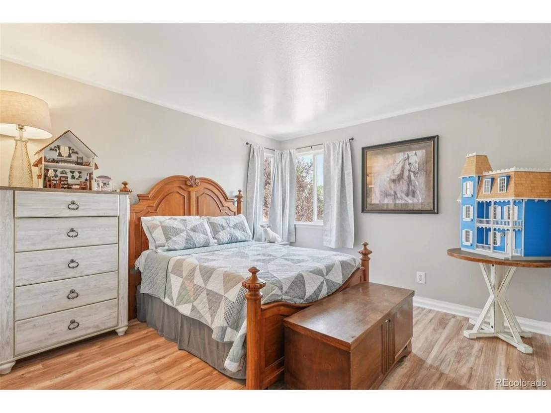 Photo of 5261 E 130th Cir