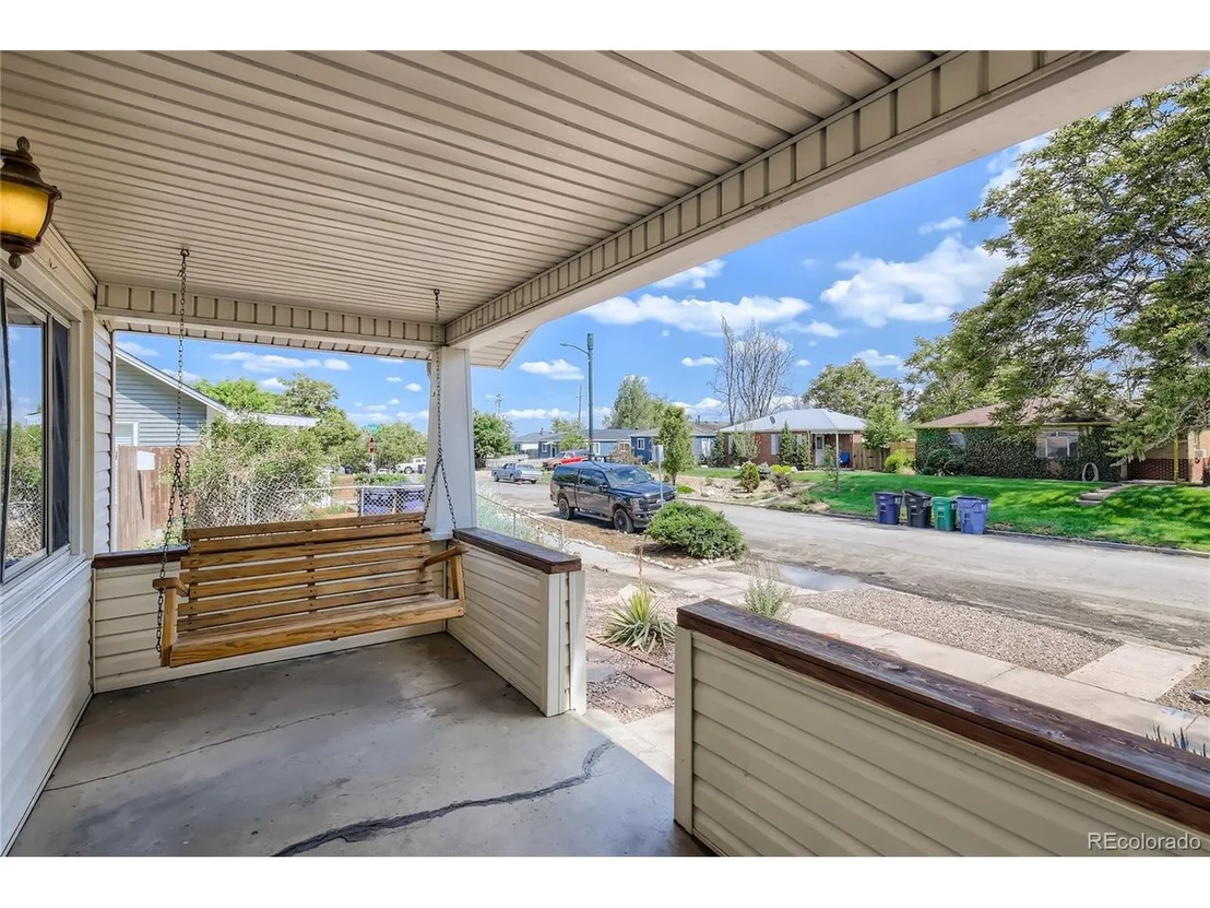 Photo of 2811 W 4th Ave