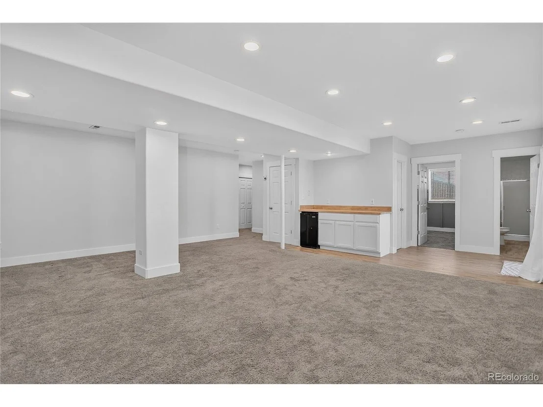Photo of 10155 Silver Maple Cir