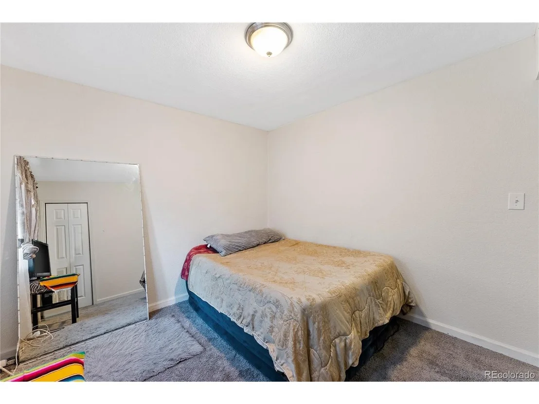 Photo of 9350 Hoffman Way