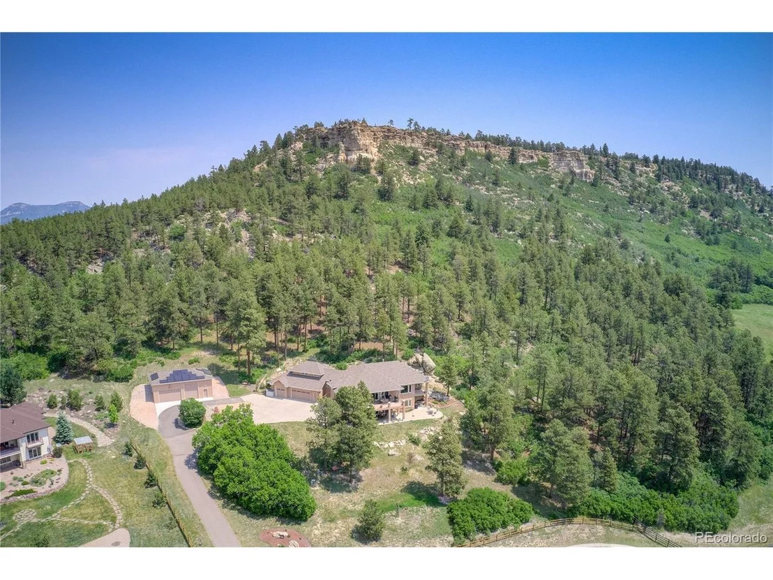 Photo of 745 Spruce Rd