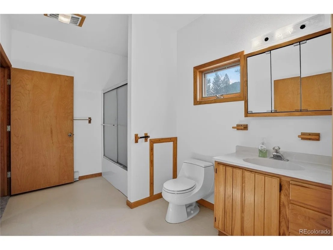 Photo of 4030 Ridge Rd