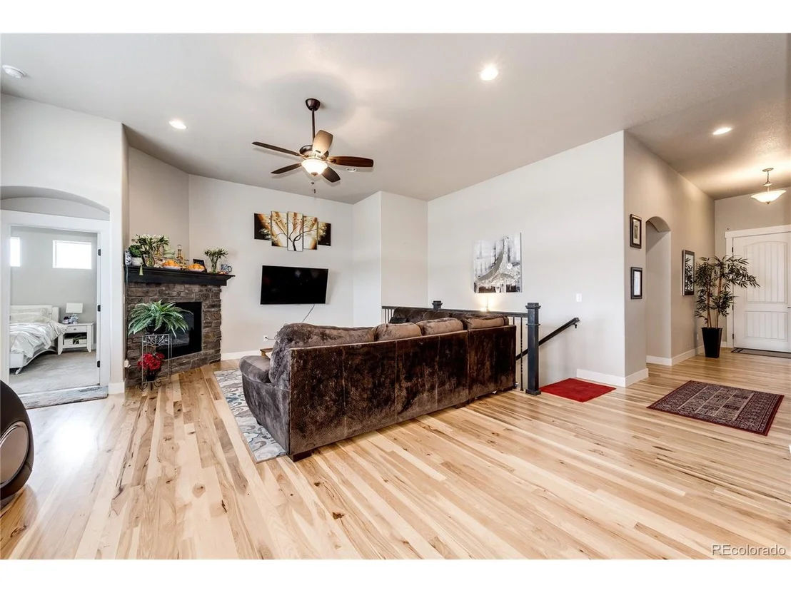 Photo of 5183 Long Dr