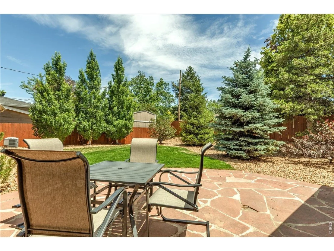 Photo of 1490 Chambers Dr