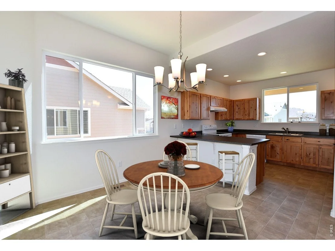 Photo of 2417 Juno Ln