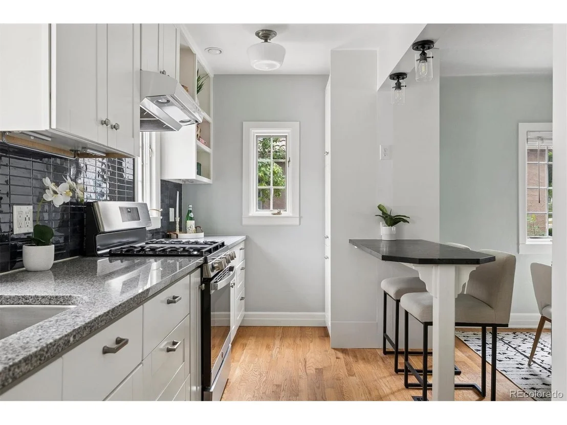 Photo of 450 Elm St