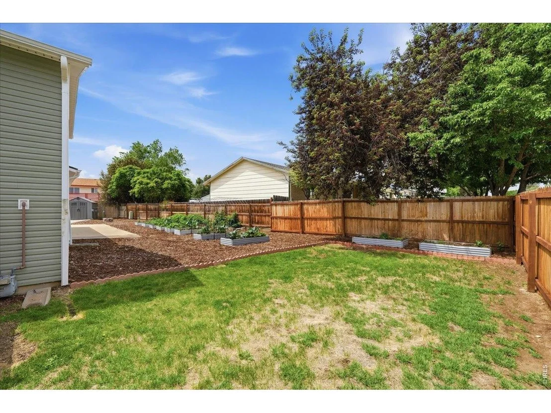 Photo of 113 44th Ave