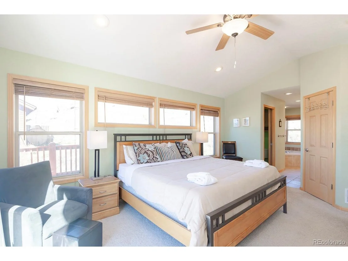 Photo of 498 Beaver Dr