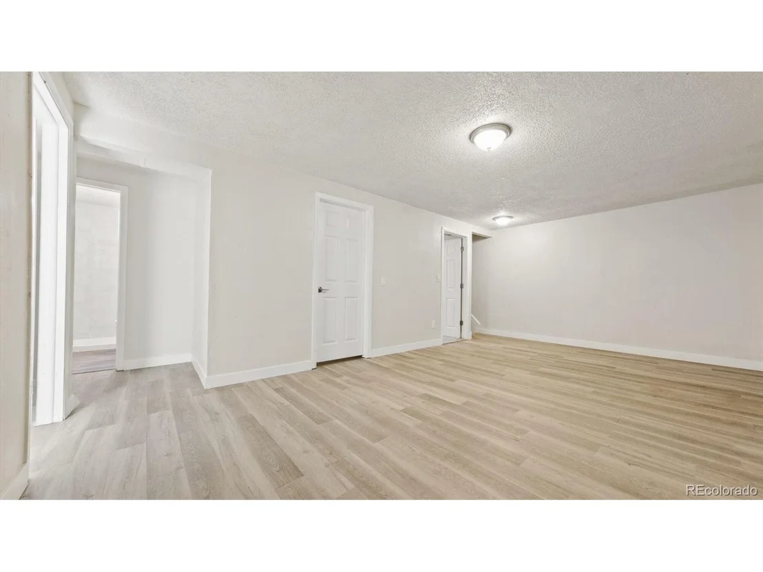 Photo of 15021 Randolph Pl