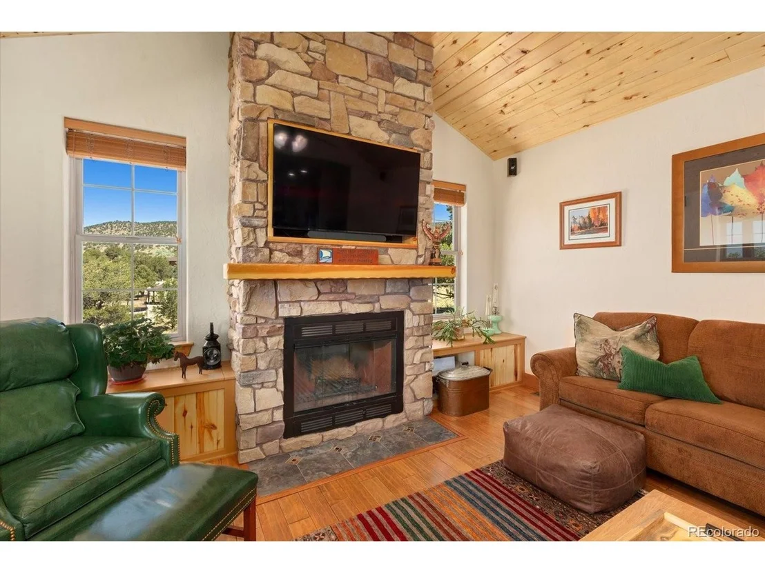 Photo of 9900 E Cheyenne Cir