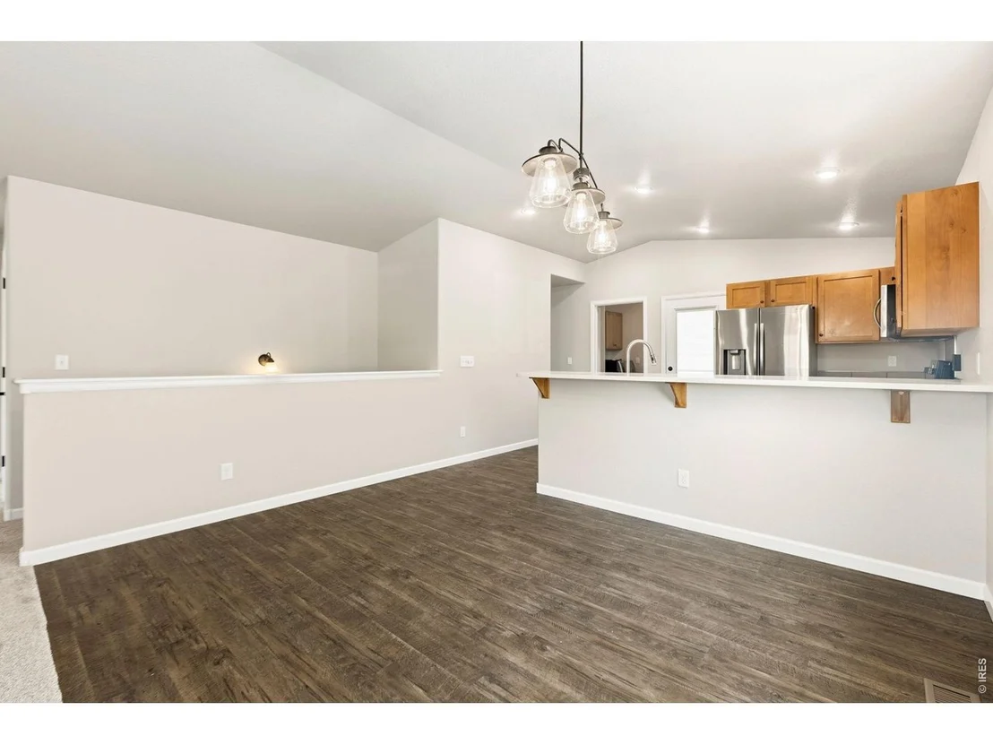 Photo of 2441 Shooting Star Way