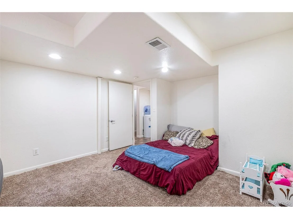 Photo of 2623 Park View Dr