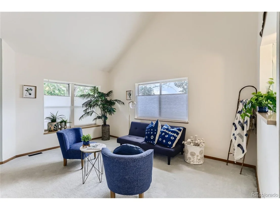 Photo of 1691 Park side Cir