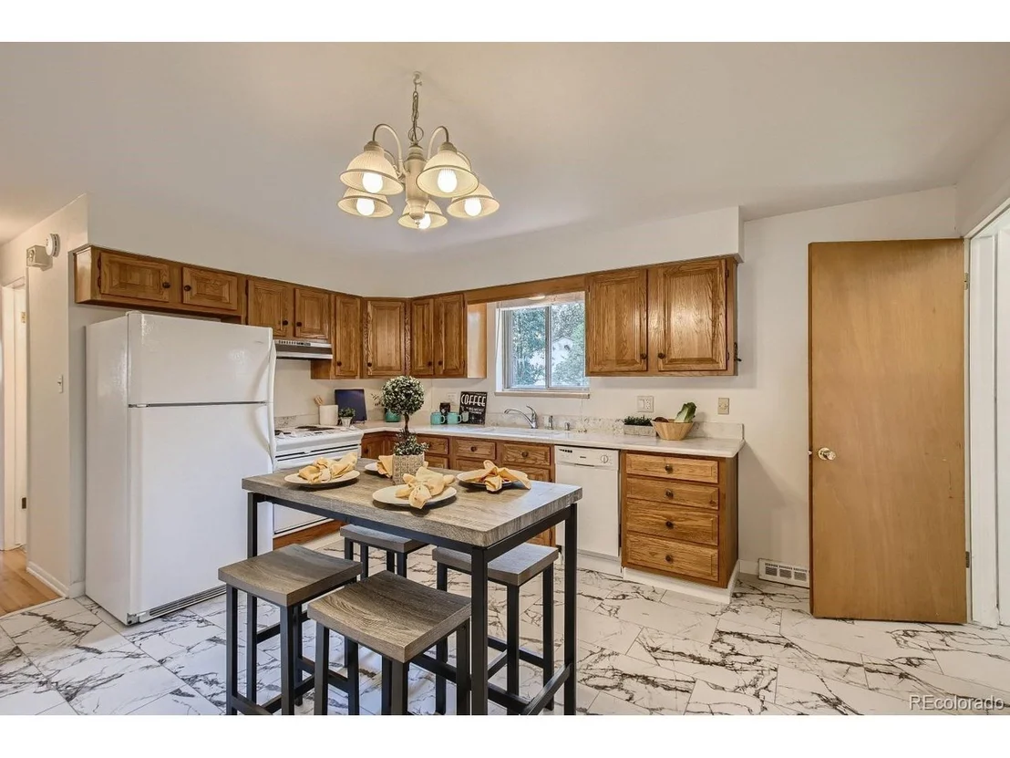 Photo of 5349 Flower Cir