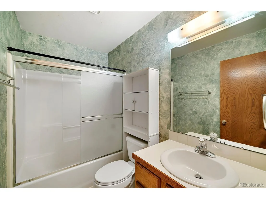 Photo of 400 Cheyenne Dr