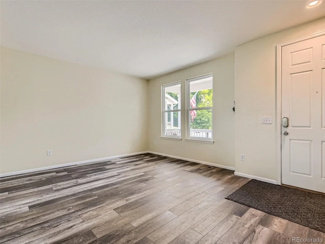 Photo of 4858 Spinning Wheel Dr