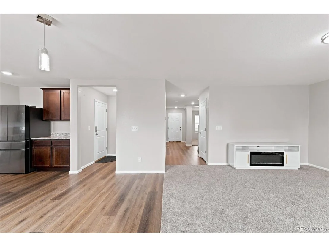Photo of 47363 Lilac Ave