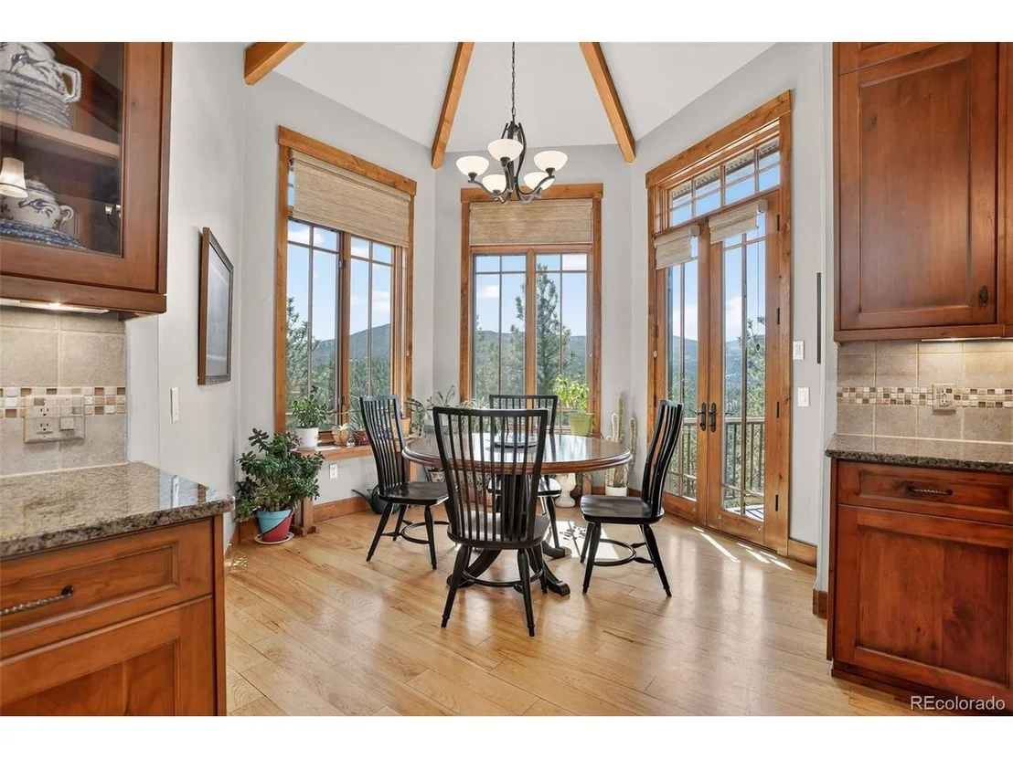 Photo of 524 Humphrey Dr