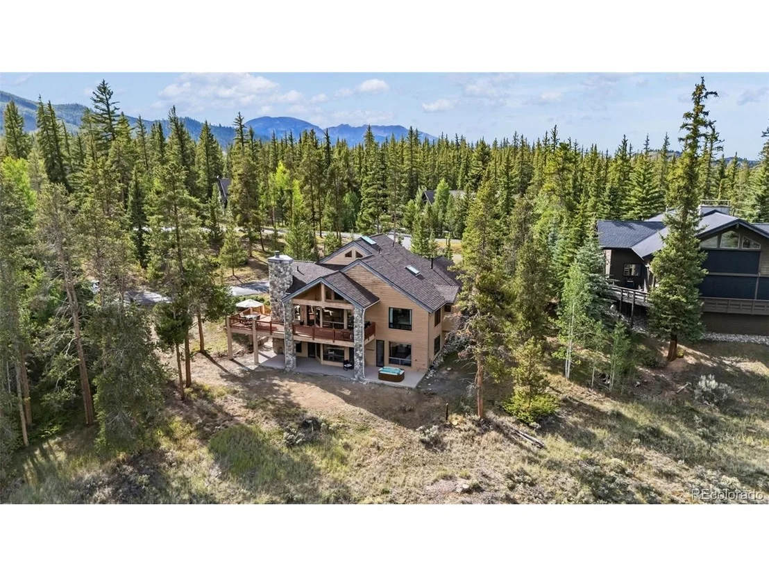 Photo of 28 Spruce Cir